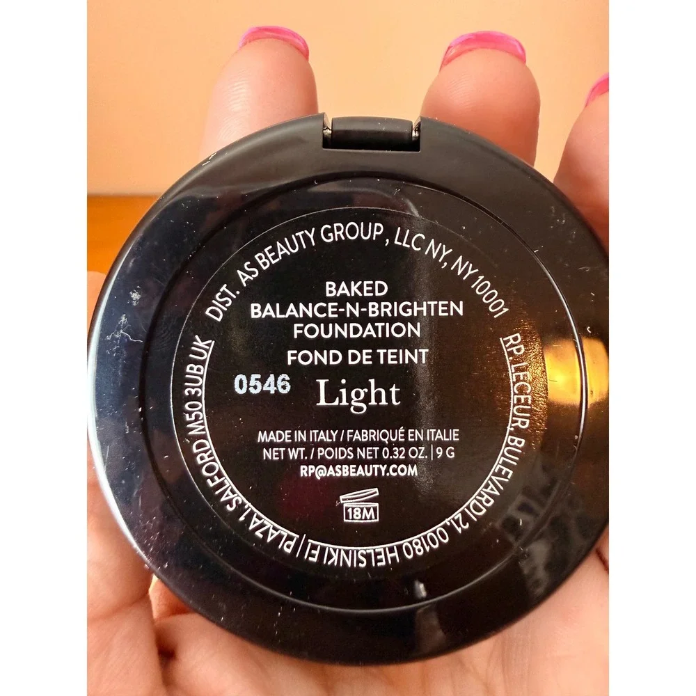 Laura Geller Baked Balance-N-Brighten Color Correcting Foundation Light 0.32oz